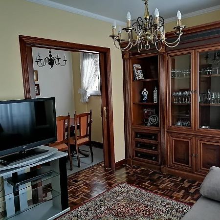 דירות Piso En Pleno Centro De Mino Derecha מראה חיצוני תמונה